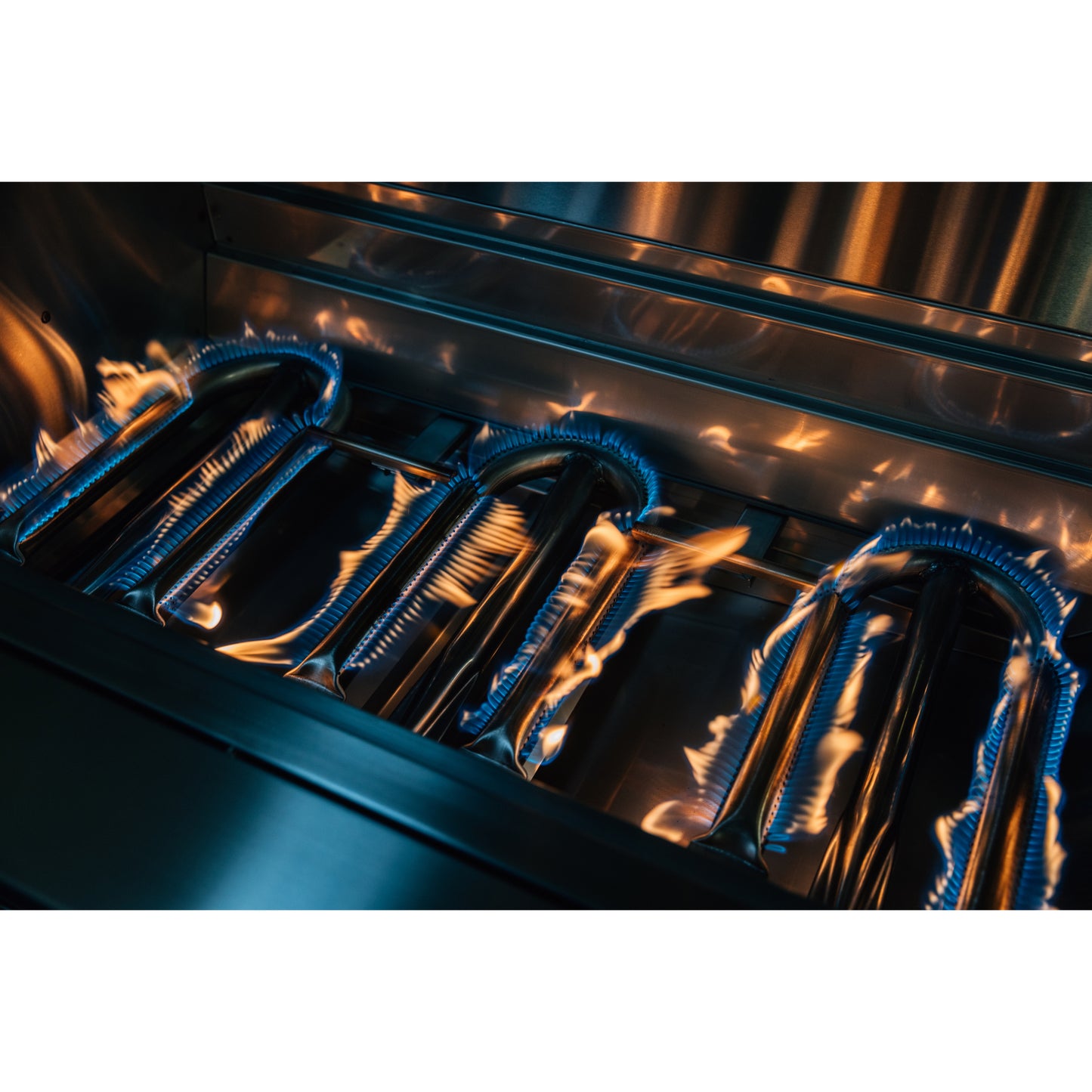 Atlas 36" Built-in Grill with Briquette Trays - Natural Gas