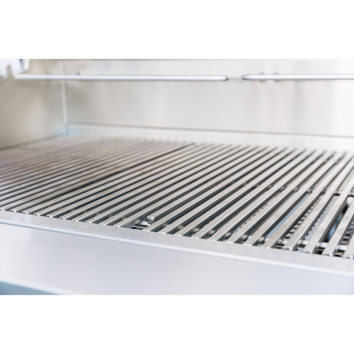 Atlas 36" Built-in Grill with Briquette Trays - Natural Gas