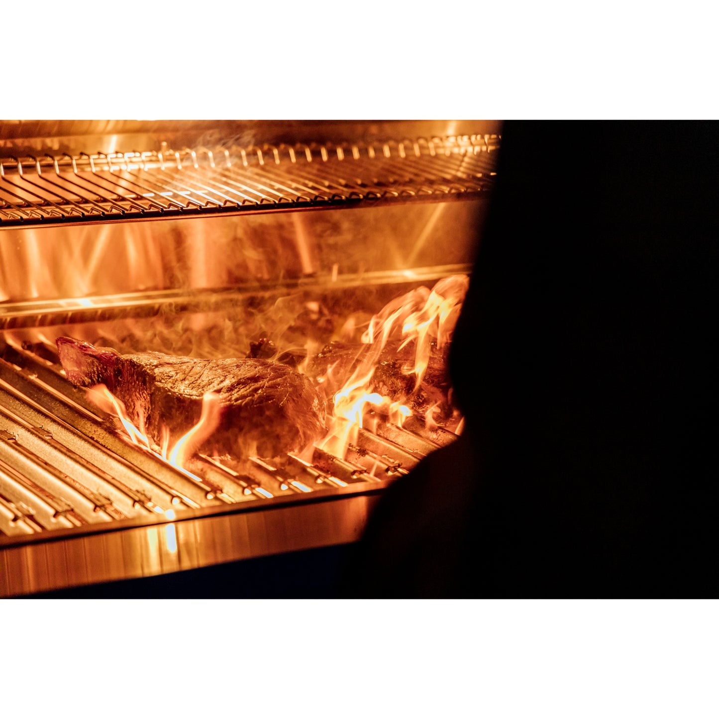 Muscle - 36" Freestanding Hybrid Grill - Liquid Propane