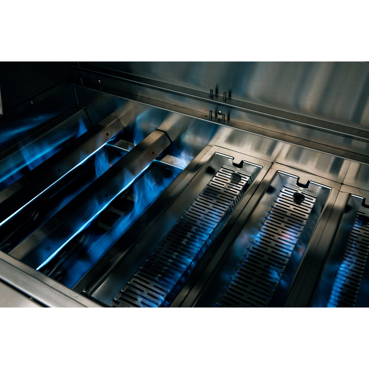 Muscle - 54" Freestanding Hybrid Grill - Liquid Propane