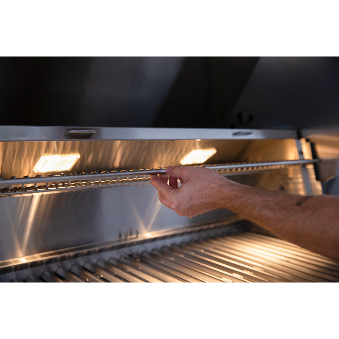Muscle - 36" Freestanding Hybrid Grill - Liquid Propane