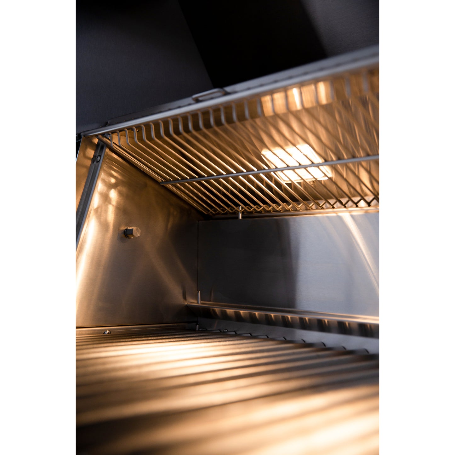 Muscle - 54" Freestanding Hybrid Grill - Liquid Propane