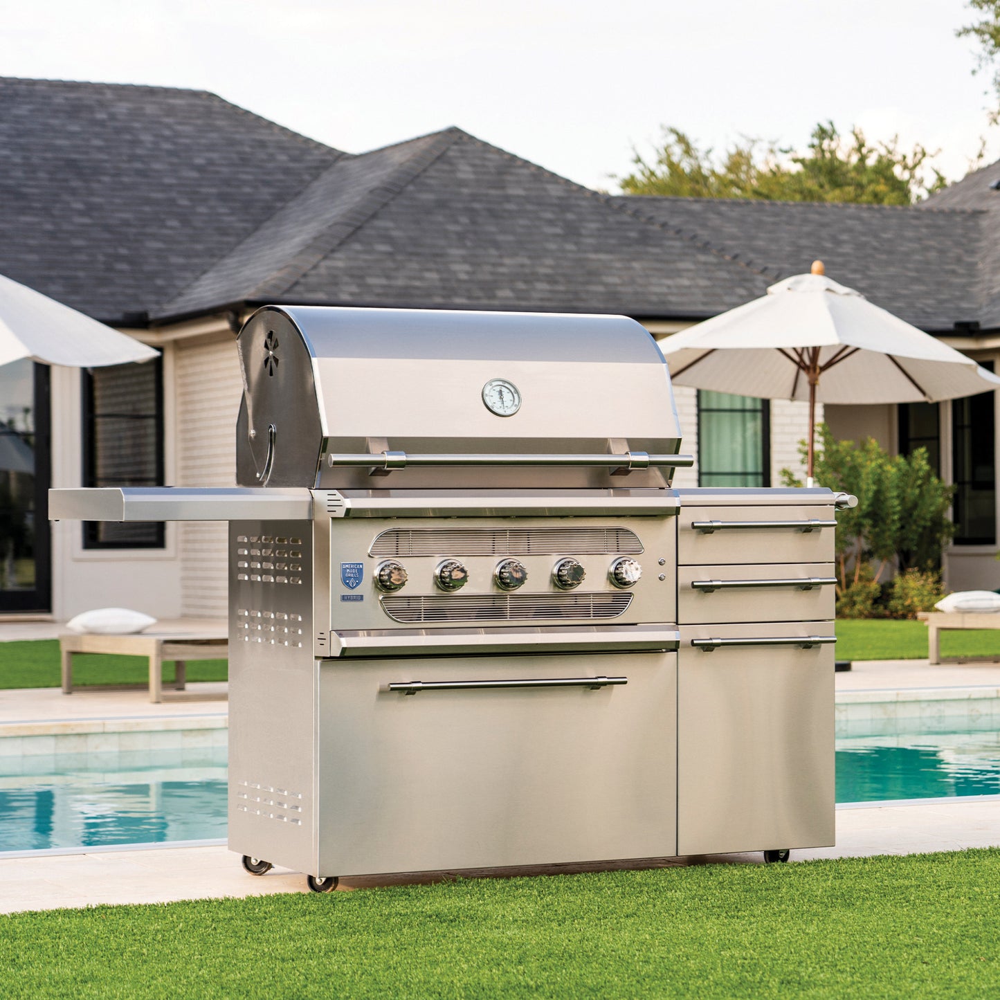 Muscle - 36" Freestanding Hybrid Grill - Liquid Propane