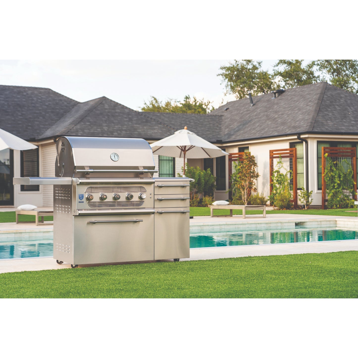Muscle - 36" Freestanding Hybrid Grill - Liquid Propane