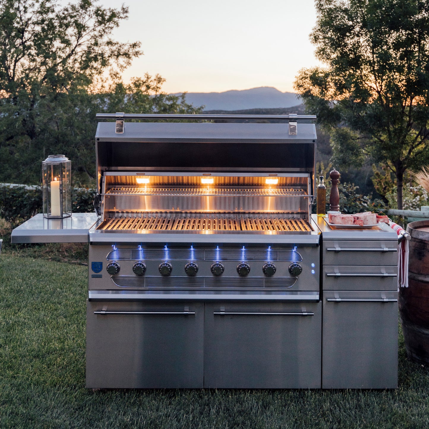 Muscle - 54" Freestanding Hybrid Grill - Liquid Propane