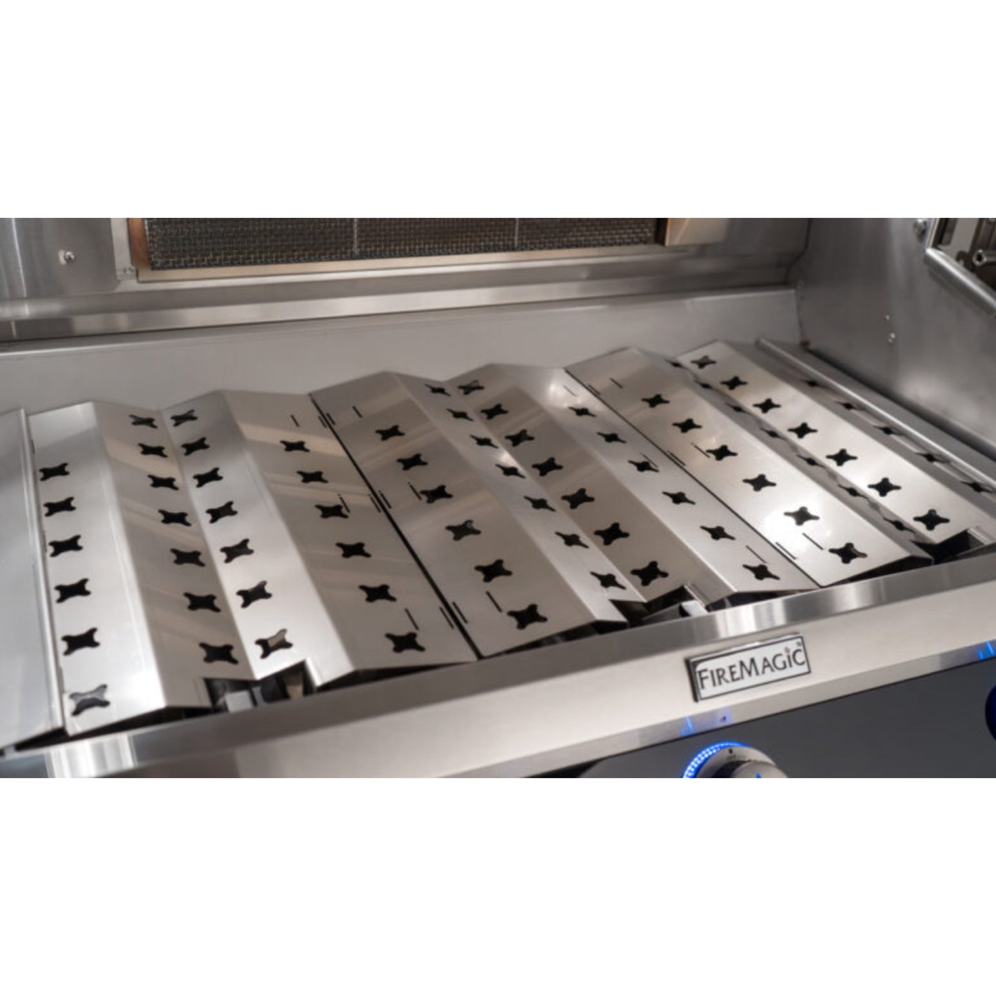 Echelon E790i 40" Built-In Grill Digital Thermometer with Infared Burner on Left side