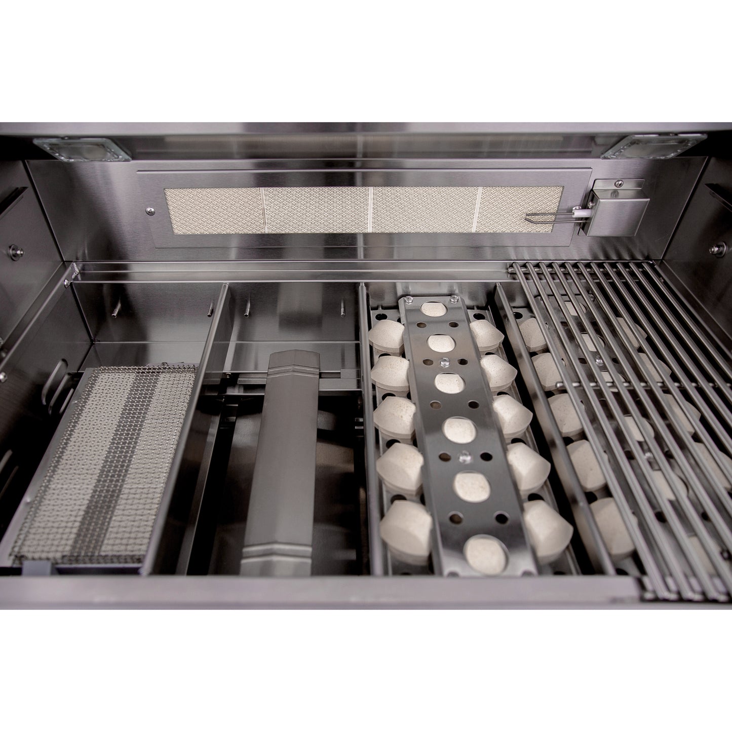 32" Sizzler Pro Series Grill – Liquid Propane