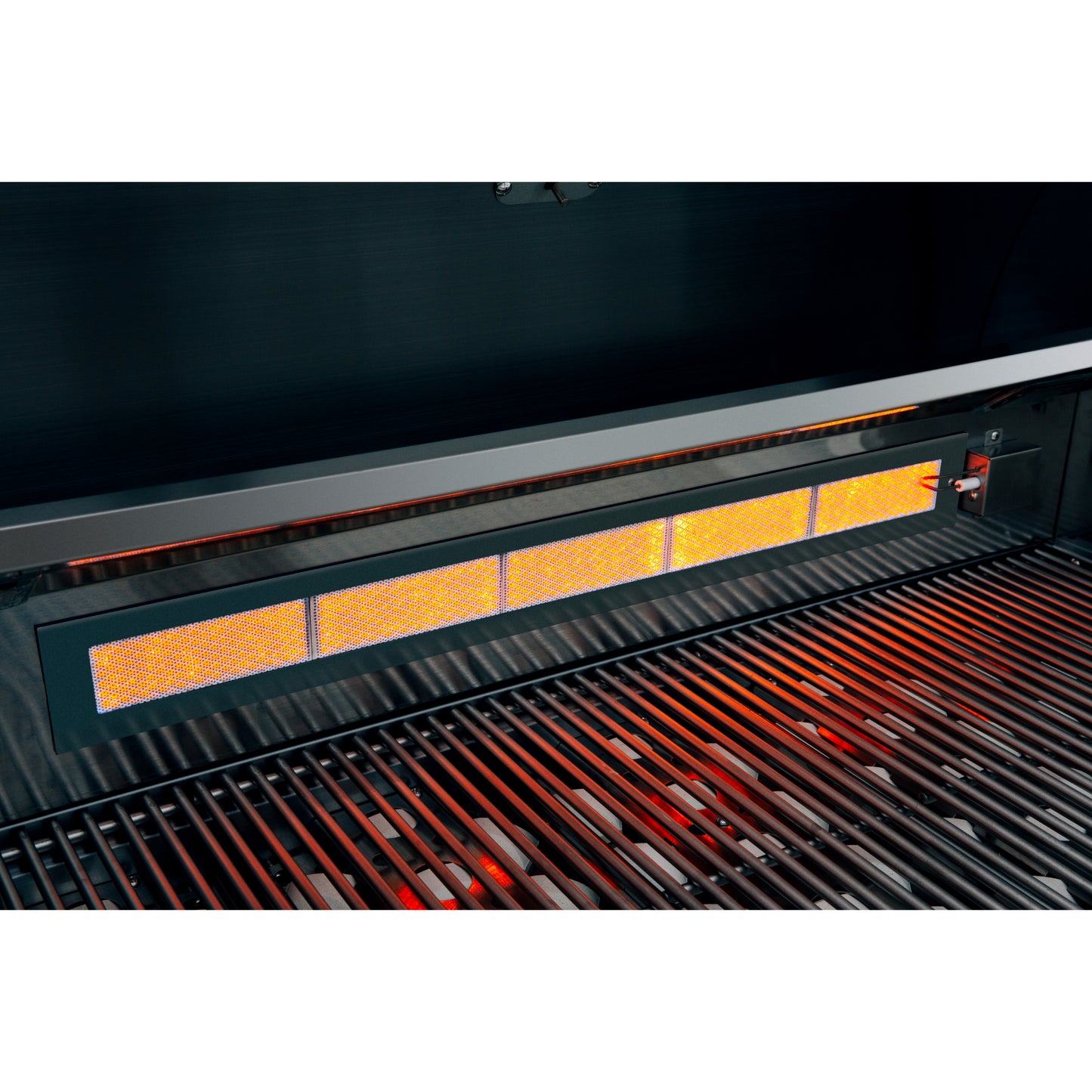 Summerset Sizzler Freestanding 40" Liquid Propane Grill with Deluxe Cart