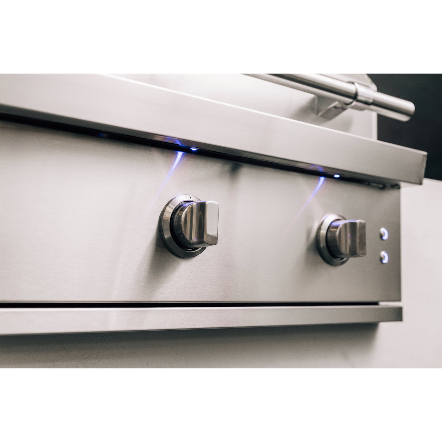 American Made Grills Atlas 36" Freestanding Grill - Natural Gas