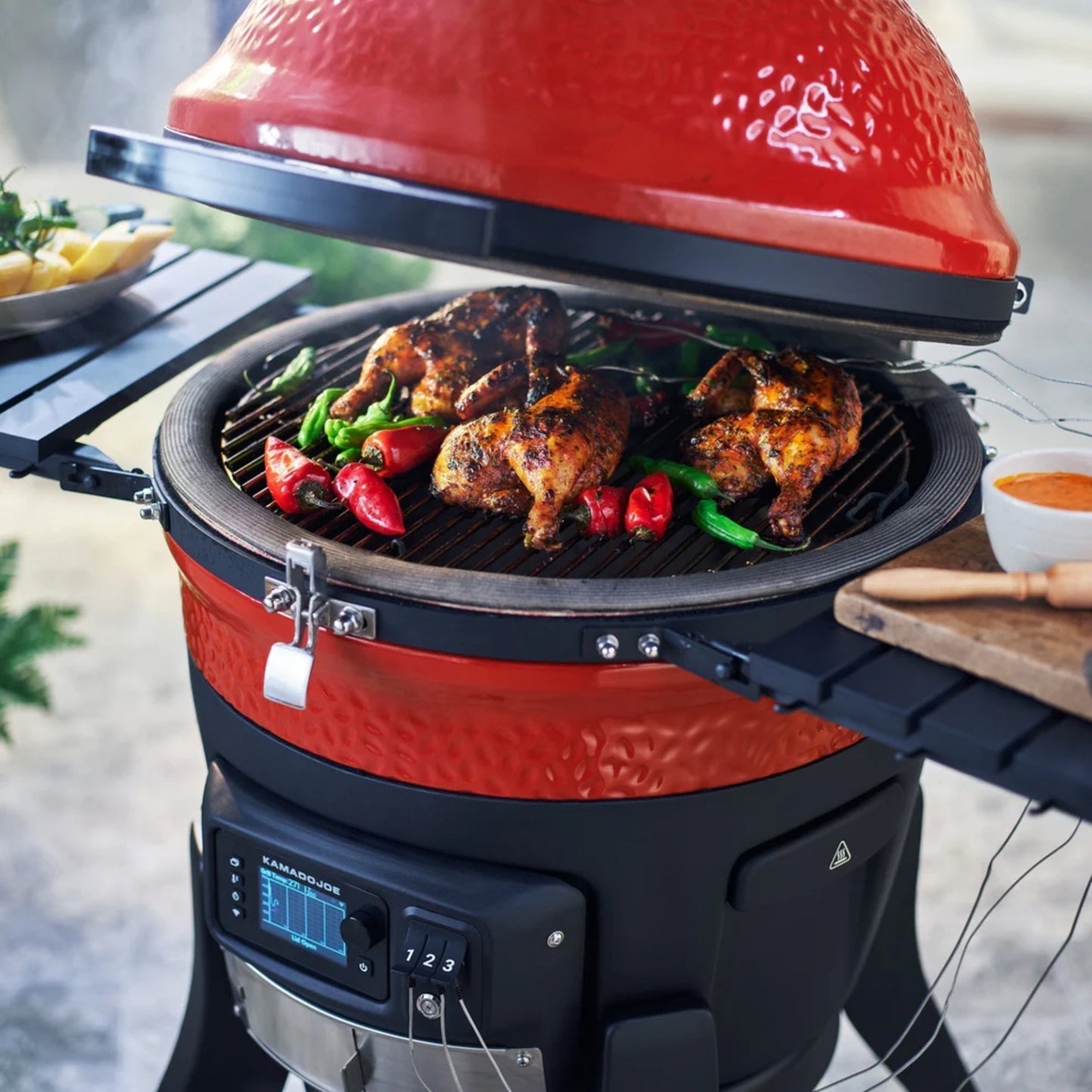 Kamado Joe Konnected Joe™ 18-Inch Digital Charcoal Grill & Smoker with WiFi