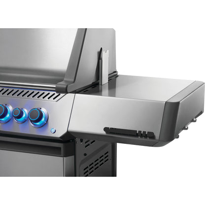 Napoleon Prestige® 500 Propane Gas Grill (Stainless Steel)