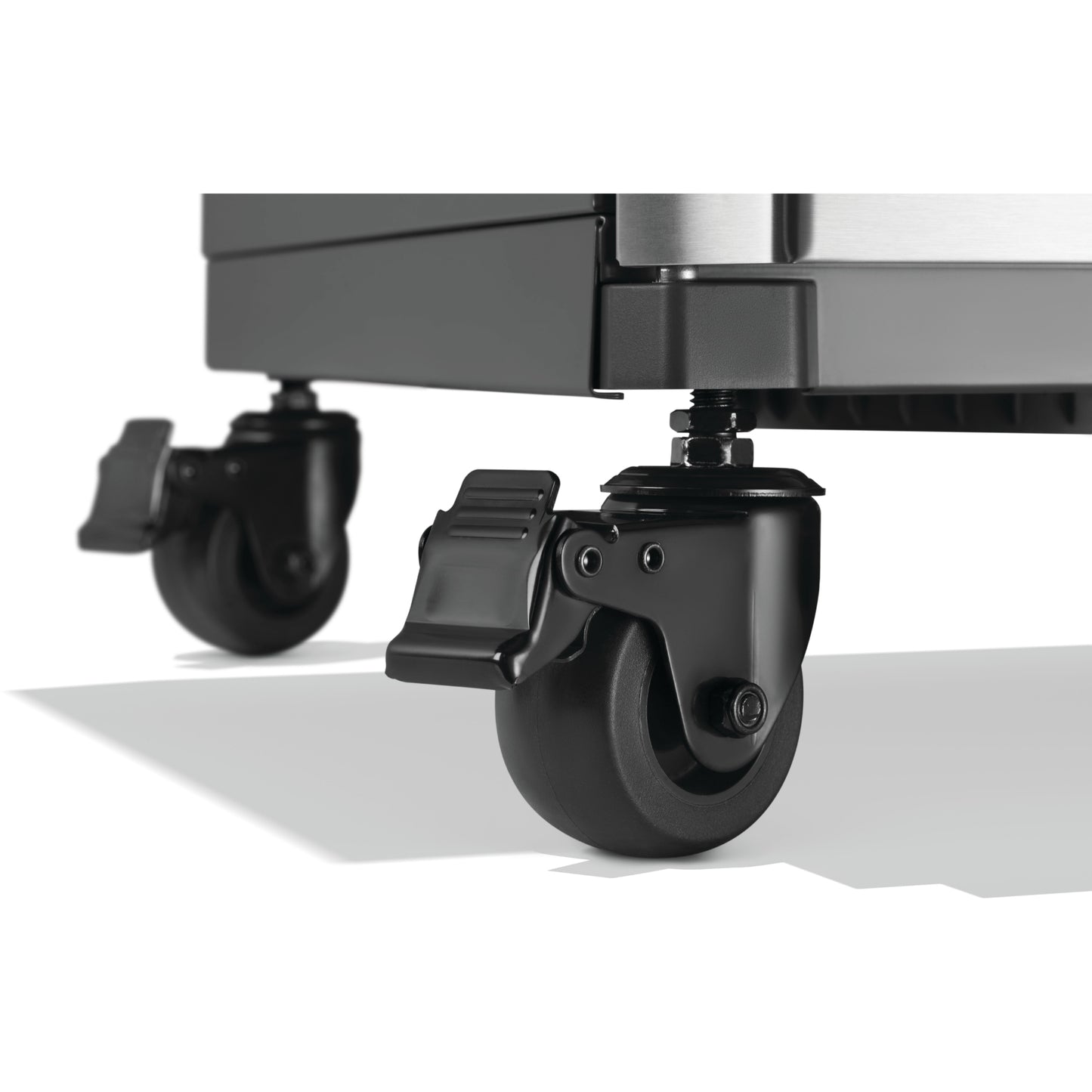 Napoleon Prestige® 665 Propane Gas Grill (Stainless Steel)