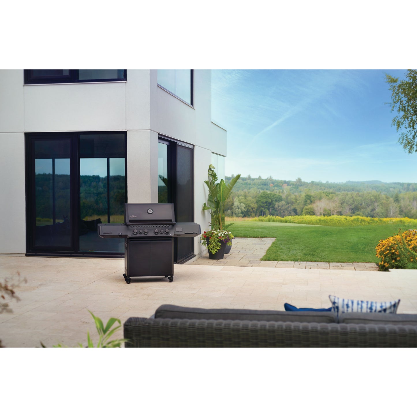 Napoleon Prestige® PRO 500 (Propane Gas)