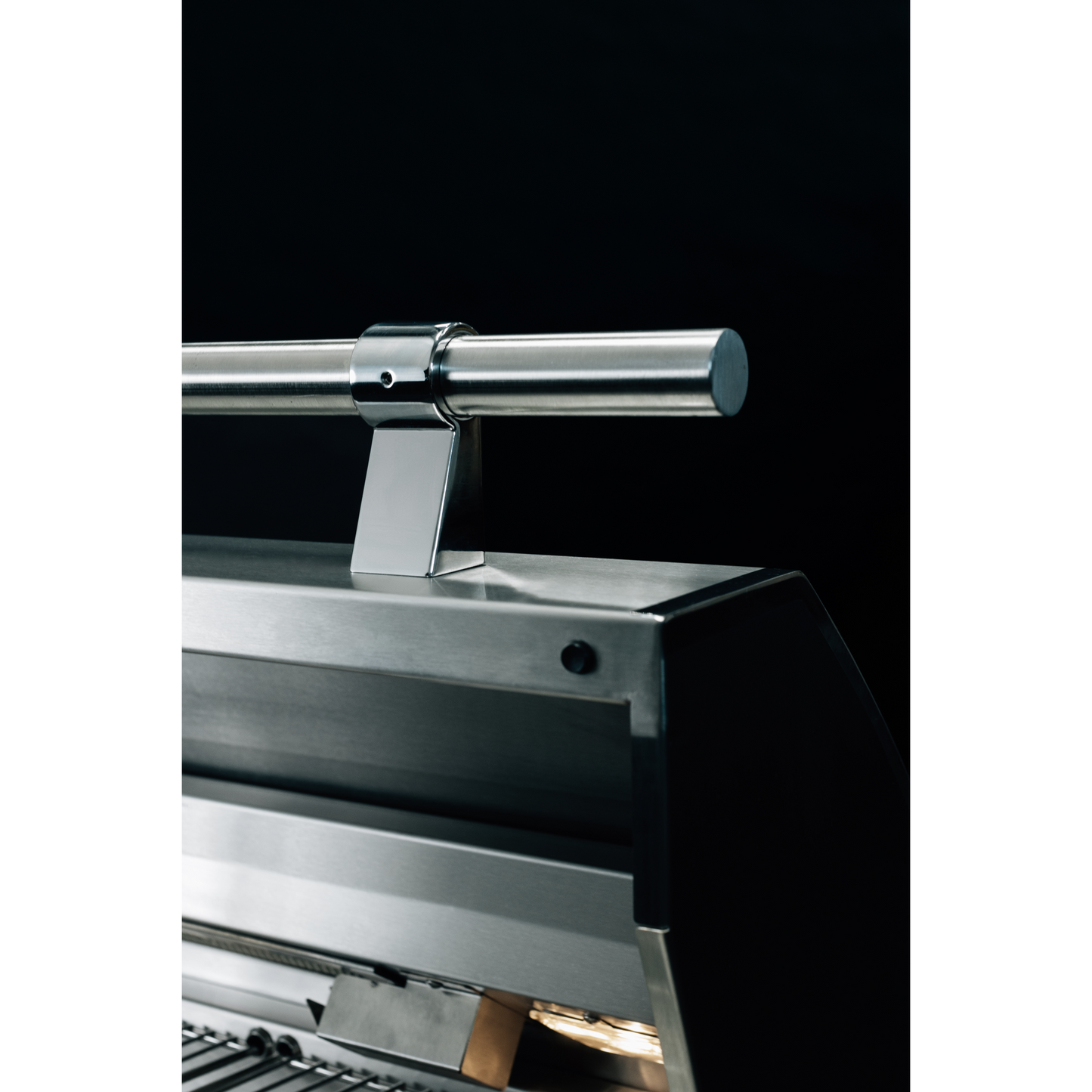 Summerset Quest Freestanding 36" Natural Gas Grill with Deluxe Cart