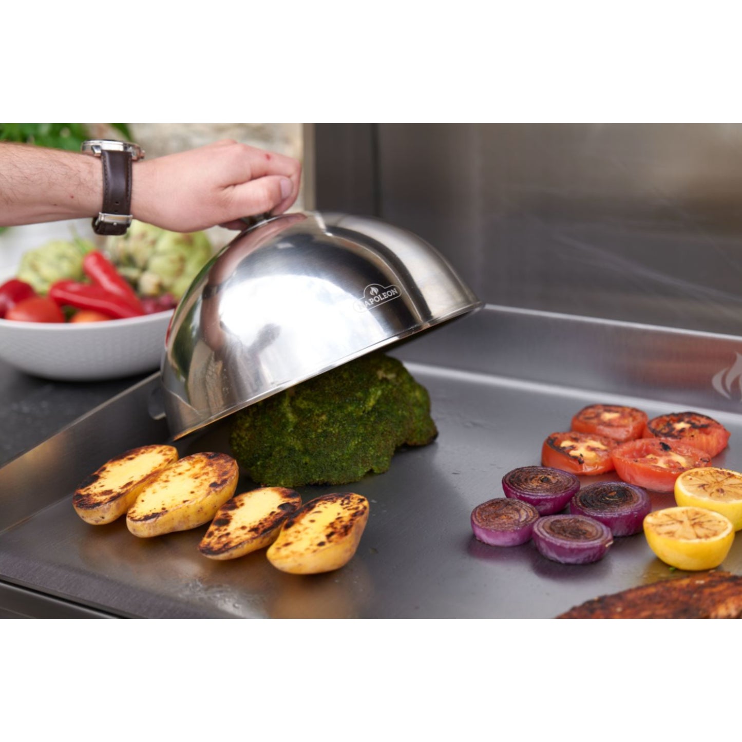 Napoleon Grill Built-In 700 Series 32" Griddle, Propane, Stainless Steel