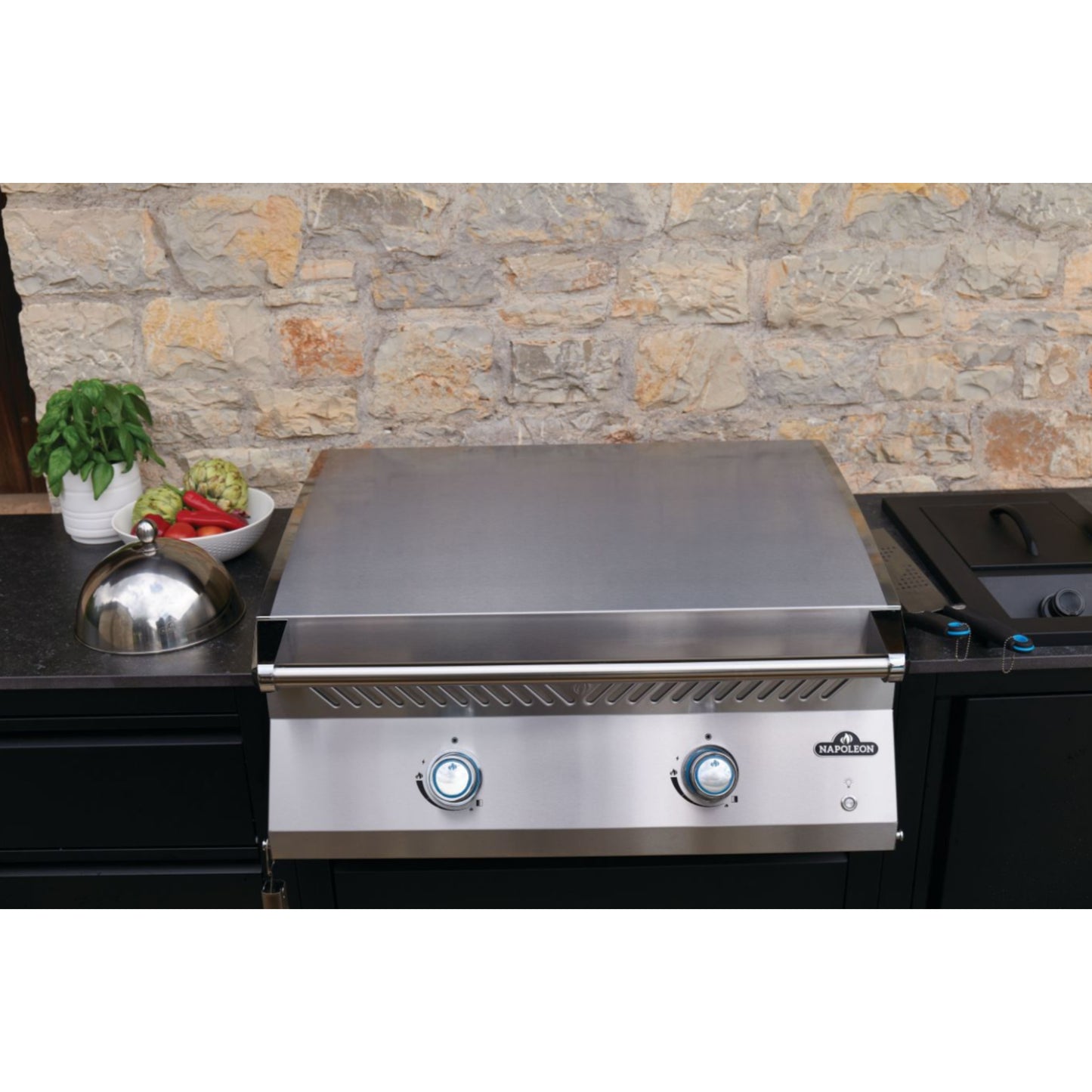 Napoleon Grill Built-In 700 Series 32" Griddle, Propane, Stainless Steel