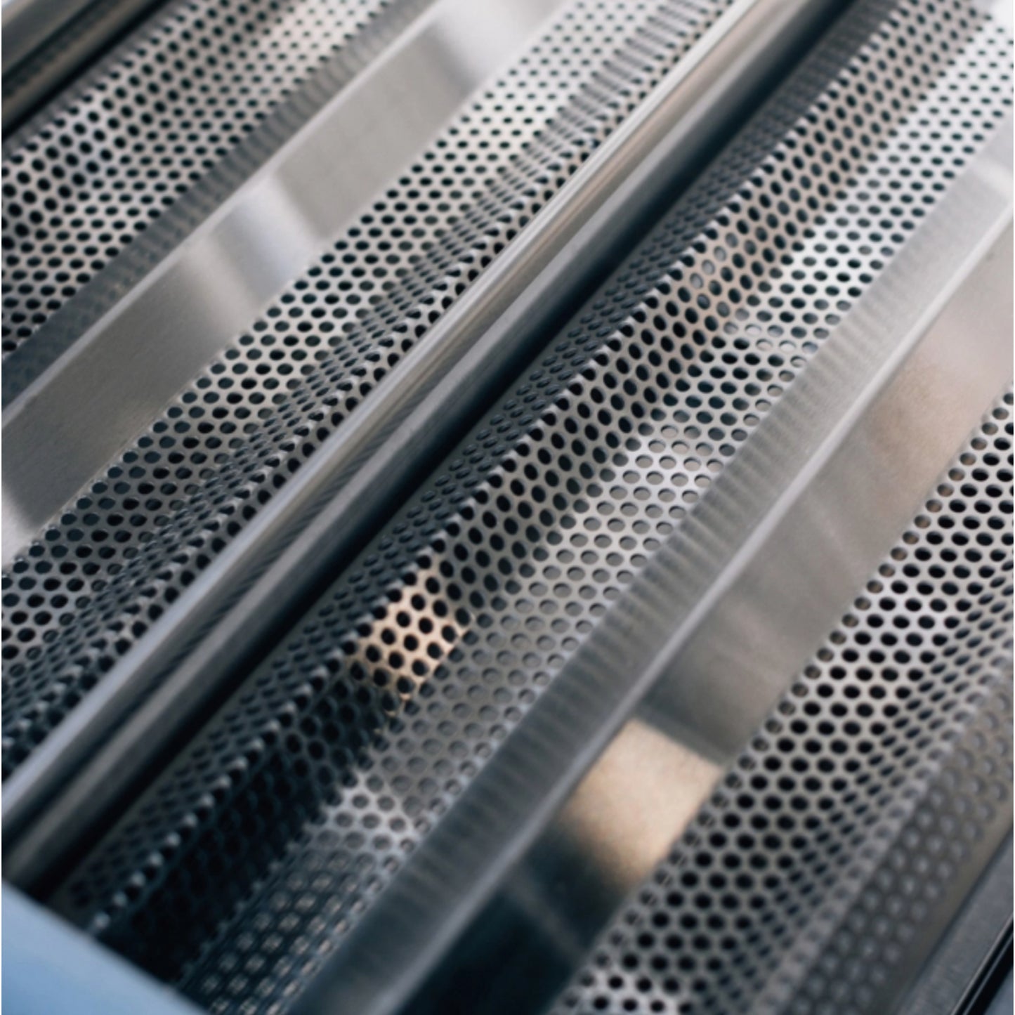 TrueFlame E Series 25" 3 Burner Gas Grill - Natural Gas