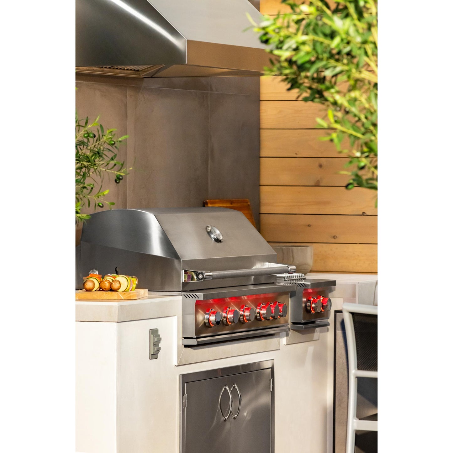 TrueFlame 40" 5 Burner Gas Grill - Natural Gas