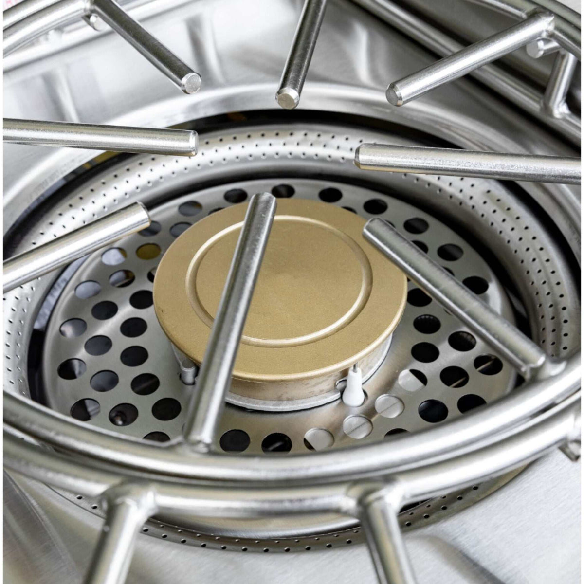 Summerset Pro Power Burner with stainless steel dual-ring burner and brass center cap